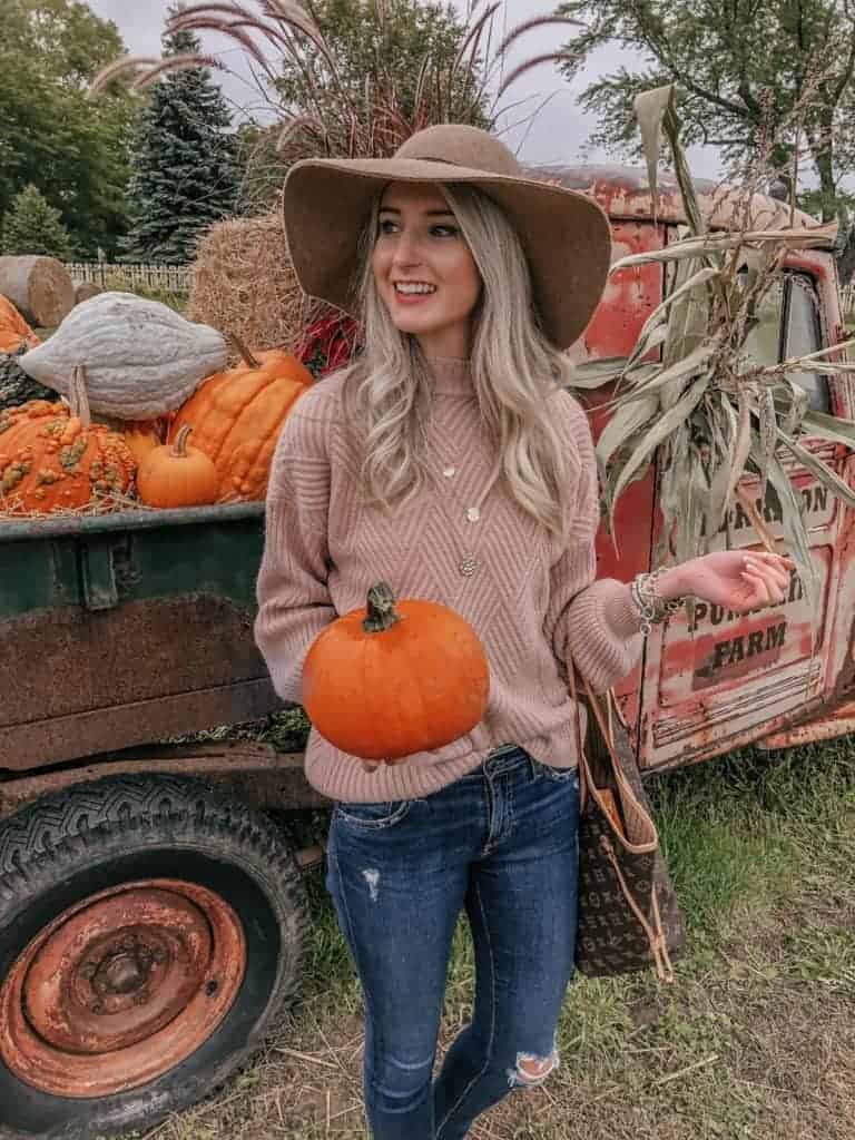 fall activities, fall activities for adults, fall activities for kids, fall things to do, fall things, pumpkin patch, sweater weather, felt hat, all sweater, fashion blogger, prada & pearls, prada and pearls