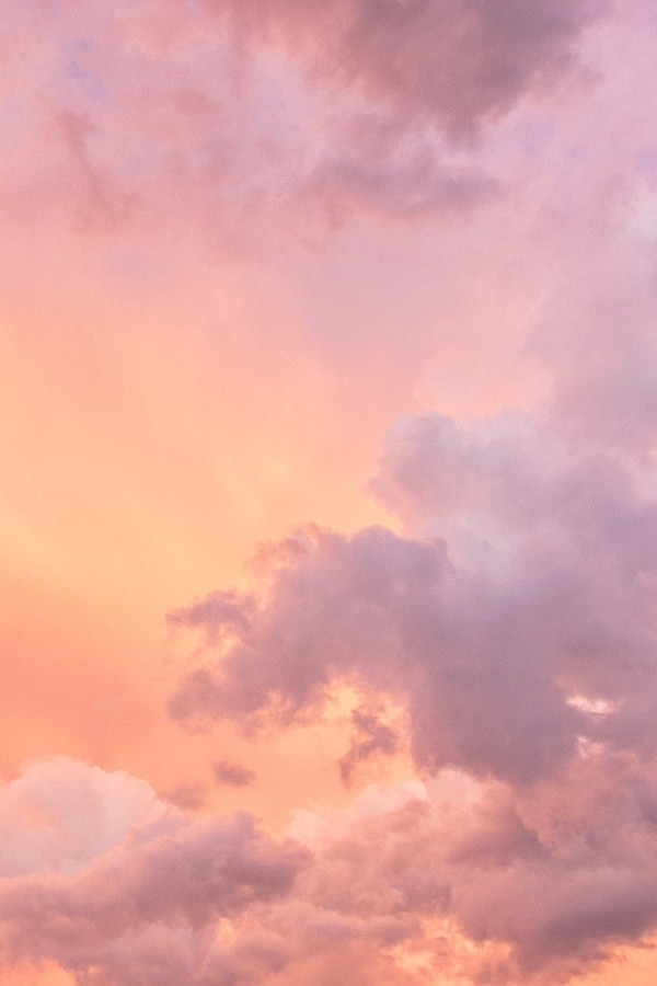 50+ AMAZING FREE CLOUD AESTHETIC WALLPAPER FOR YOUR IPHONE! - Prada