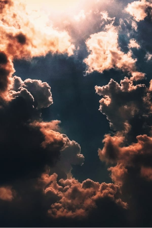 50+ AMAZING FREE CLOUD AESTHETIC WALLPAPER FOR YOUR IPHONE! - Prada & Pearls