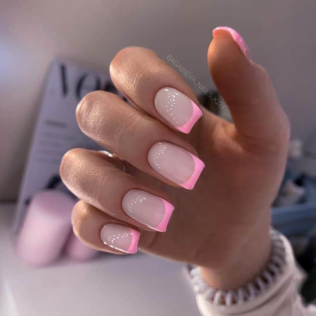 spring nail art, spring nails, spring nail designs, spring nail ideas, spring nail colors, pink nails, pink nail designs, pink nail art, pink nail art designs, pink nail ideas, French tips, French tip nails