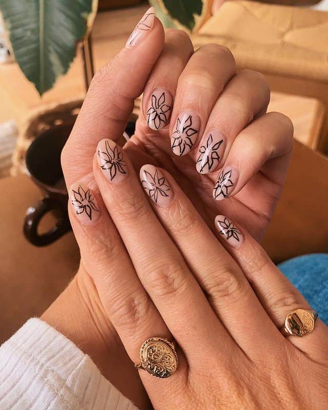 spring nail art, spring nails, spring nail designs, spring nail ideas, spring nail colors, floral nail designs, floral nail art, floral nails, black nail art