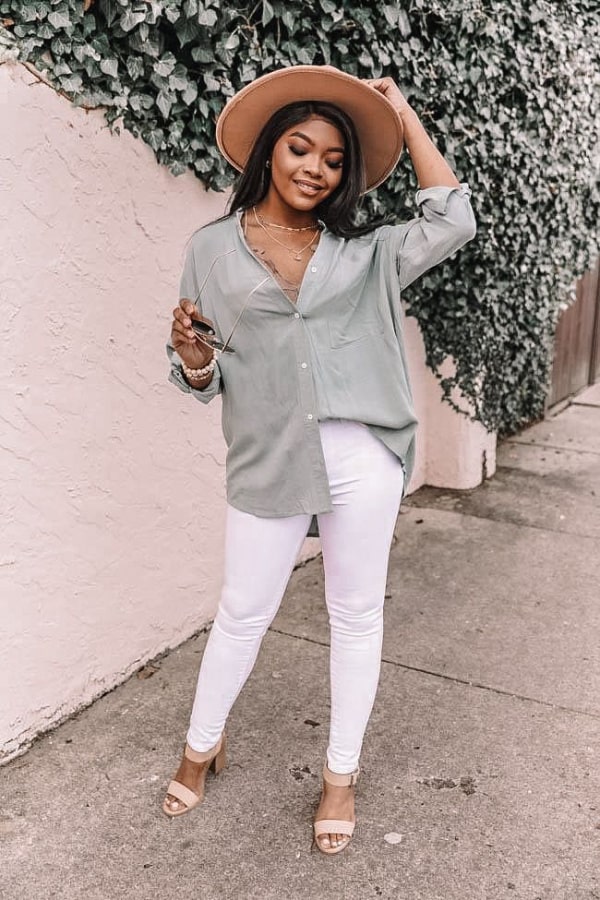 spring outfits, casual spring outfits 2021, spring outfits, cute spring outfits, spring outfits women, white denim outfit, white jeans outfit, sage shirt outfit