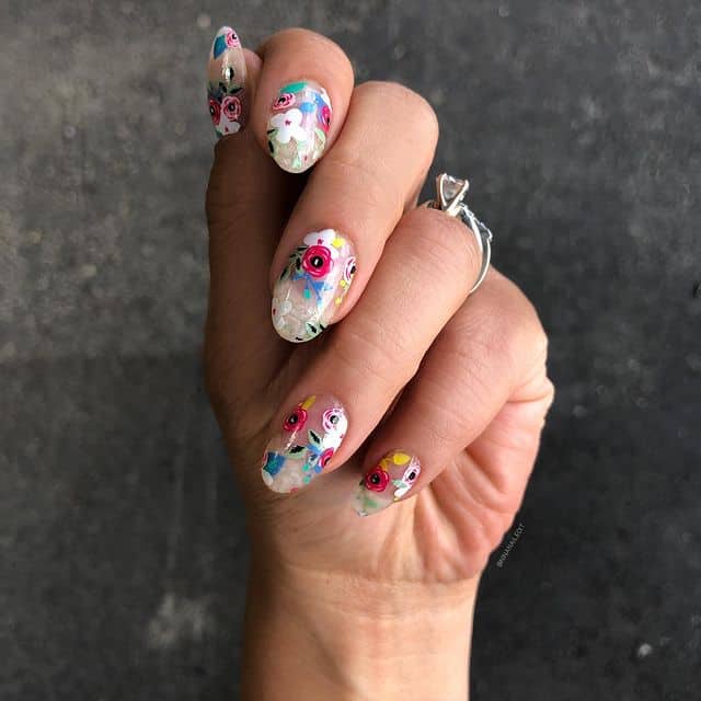 best stick on nail polish, stick on nail polish, press on nails, stick on nails, stick on nails designs, flower nails, floral nails, floral nail designs