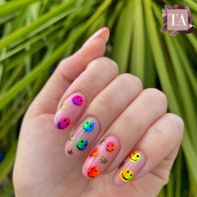 smiley face nails, smile nails, smiley face nails acrylic, smiley face nails aesthetic, smiley face nails pink, smile nails design, smile nails art, smiley nail art, smile nails aesthetic