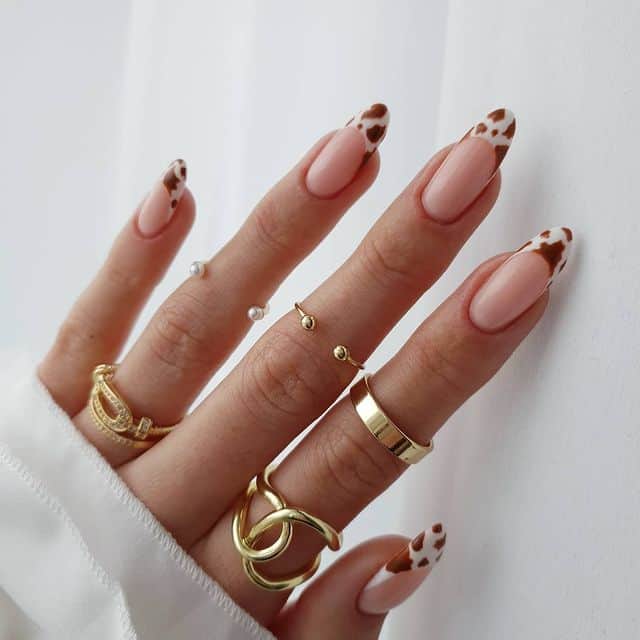 50+ Stunning Fall Nails You Need To Try! - Prada & Pearls