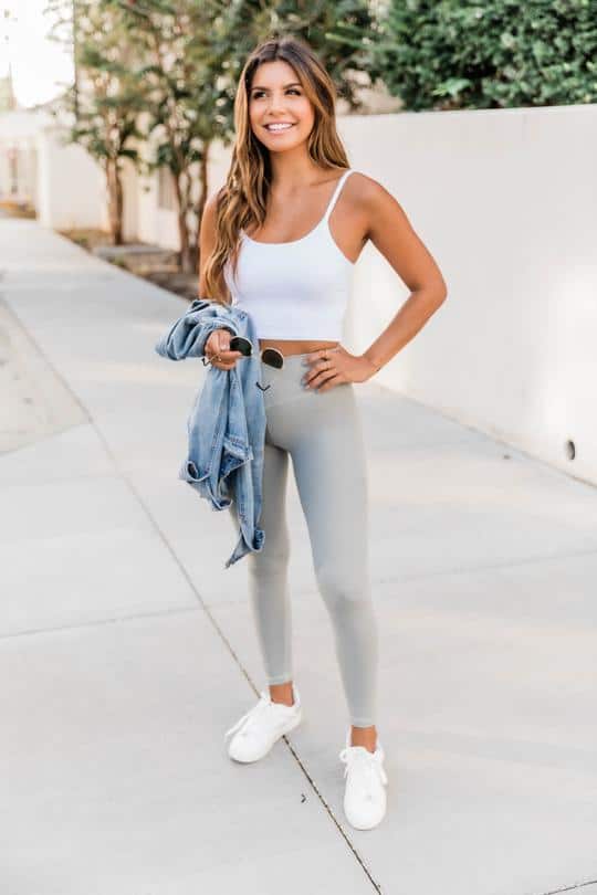 casual summer outfits, casual summer outfits for women, casual summer outfits for teens, summer outfits, summer outfits 2021, summer outfits aesthetic, athleisure outfit, athletic outfit, 
