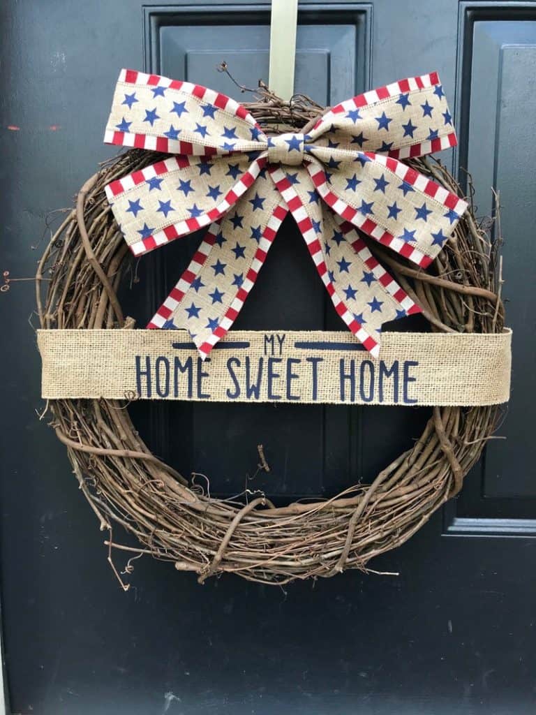 4th of July, 4th of July decorations, 4th of July wreath, 4th of July wreaths for front door, 4th of July wreath DIY, patriotic wreath, patriotic wreath ideas, patriotic wreaths for front door