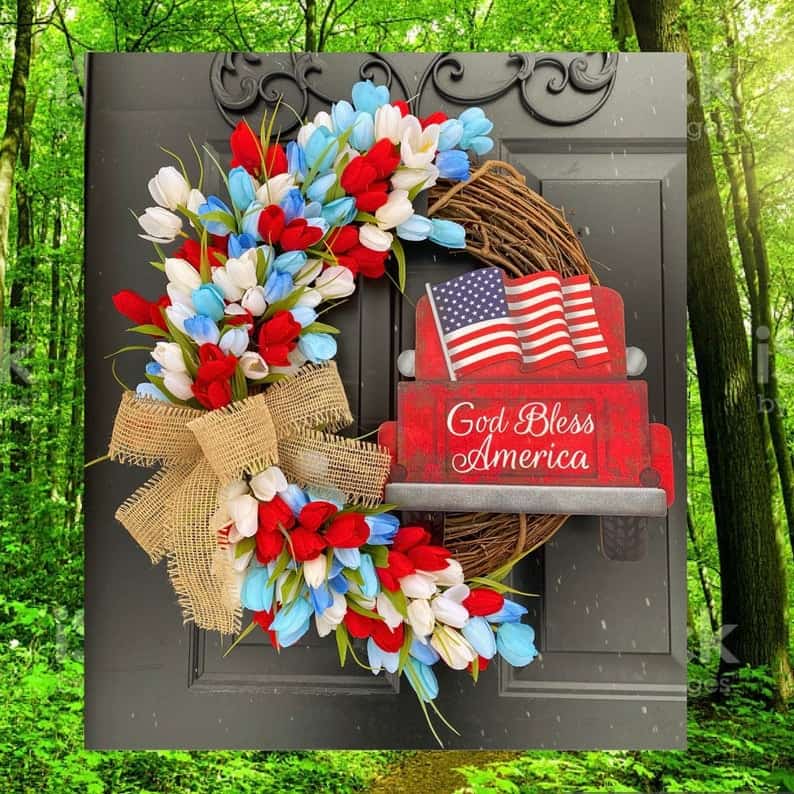 4th of July, 4th of July decorations, 4th of July wreath, 4th of July wreaths for front door, 4th of July wreath DIY, patriotic wreath, patriotic wreath ideas, patriotic wreaths for front door