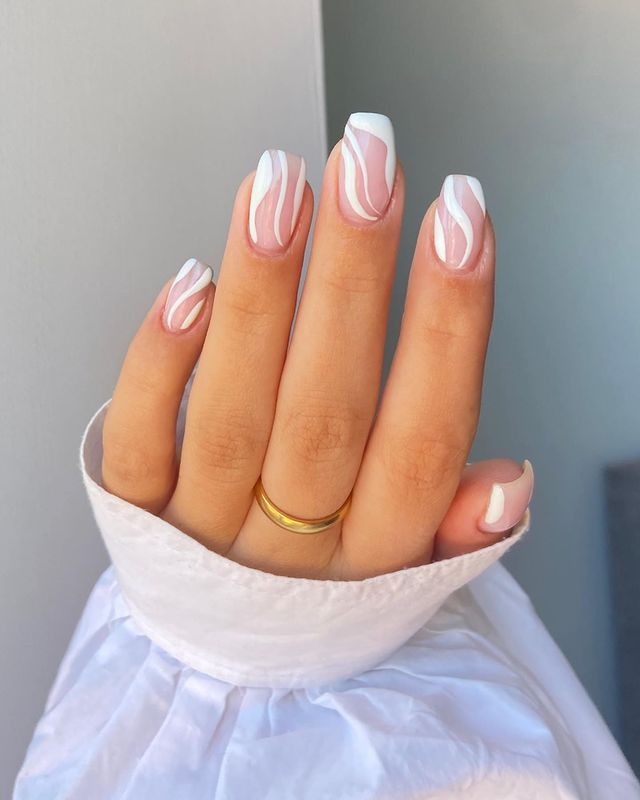 cute nails, cue nails acrylic, cute nails for summer, cute nail designs, cute nail ideas, cute nail art, swirl nails, swirl nail ideas, white nails, white nail art, white nail ideas