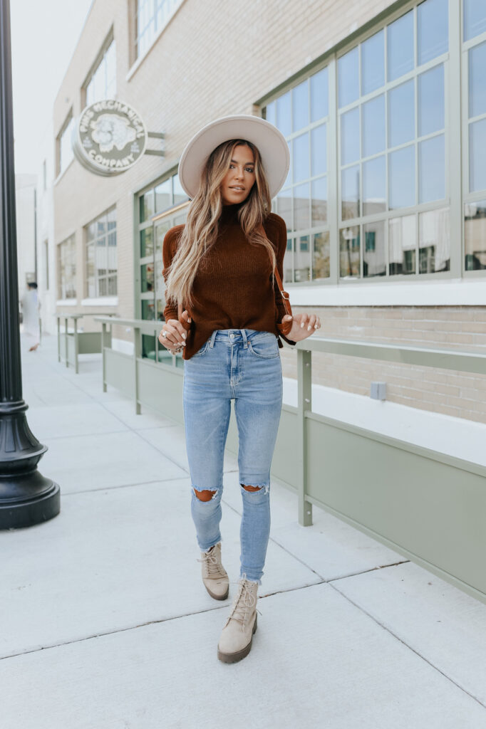 fall outfit idea, fall outfit ideas, fall outfits, fall outfits 2021, fall outfits women, fall outfits aesthetic, fall outfit inspiration, fall outfits for school, cute fall outfits