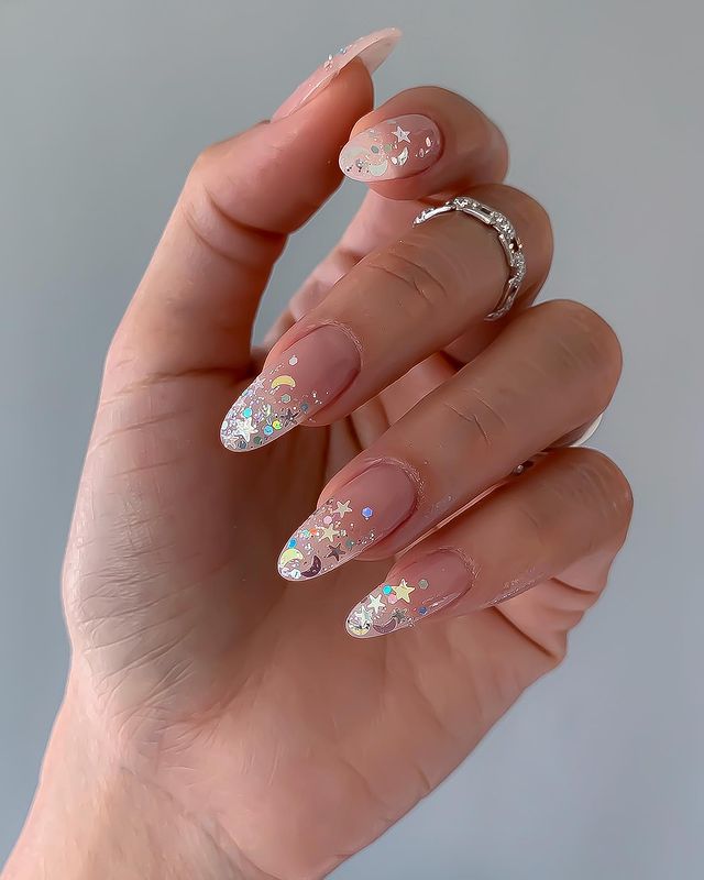 New Years nails, New Years nails acrylic, New Years nails design, New Years nails short, New Years nails 2021, New Years nails gel, New Years nails almond, New Years nails simple, New Years nails acrylic glitter, New Years nail designs, New Years nail art, New Years nail ideas, galaxy nails, glitter nails