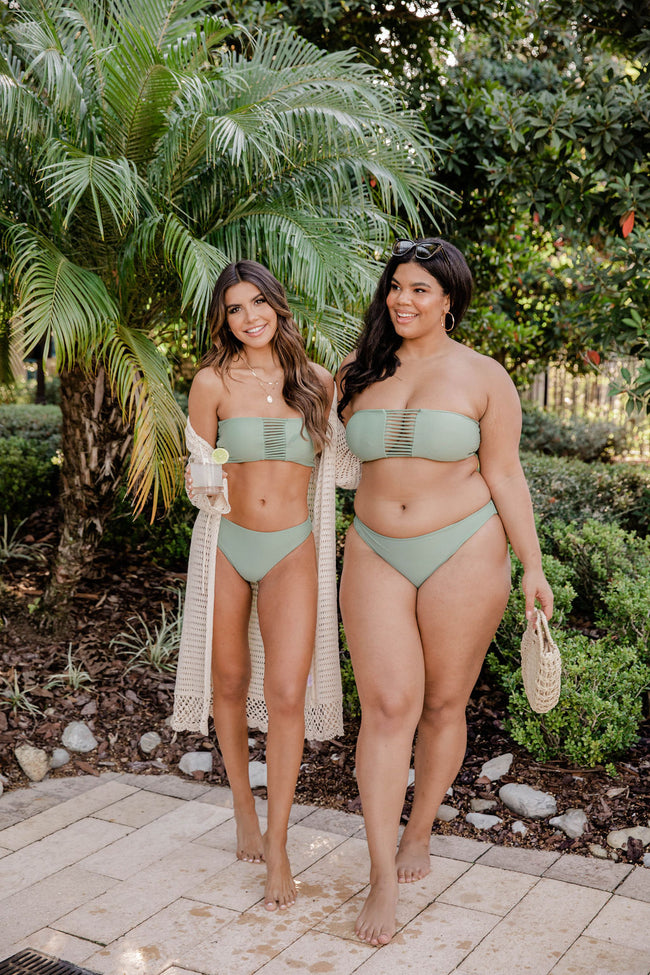 two piece swimsuits, two piece swimwear, two piece swimsuit aesthetic, two piece swimsuit pose ideas, bikini poses, bikini, bikini outfit, bikini aesthetic, plus size swimsuit, plus size swimwear, plus size swim, plus size swimwear outfit, swimsuit 2022 trends, swimsuits for body types, swimsuit for big tummy, green swimsuit, green bikini