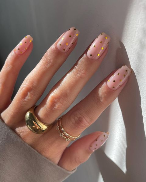 prom nails, prom nail acrylic, prom nails silver, prom nails acrylic classy, prom nails short, prom nails acrylic short, prom nail ideas, prom nail art, prom nails aesthetic, polka dot nails, polka dot nails acrylic, polka dot nails gold, prom nails gold, gold nails prom