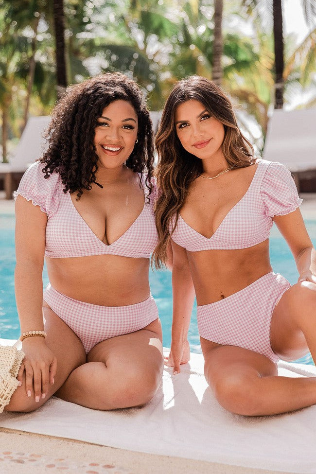 two piece swimsuits, two piece swimwear, two piece swimsuit aesthetic, two piece swimsuit pose ideas, bikini poses, bikini, bikini outfit, bikini aesthetic, plus size swimsuit, plus size swimwear, plus size swim, plus size swimwear outfit, swimsuit 2022 trends, swimsuits for body types, swimsuit for big tummy, pink swimsuit, gingham swimsuit