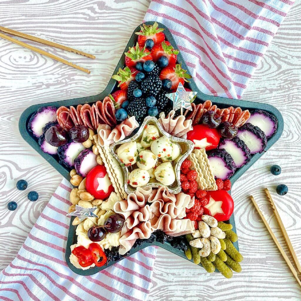 4th of july, 4th of july charcuterie board, 4th of july charcuterie board ideas, 4th of july charcuterie, 4th of july charcuterie board dessert, 4th of july charcuterie boards, 4th of july charcuterie boards easy, 4th of july food, 4th of july food ideas, 4th of july food appetizers, 4th of july food for a crowd, 4th of july food bbq party ideas, independence day charcuterie board 