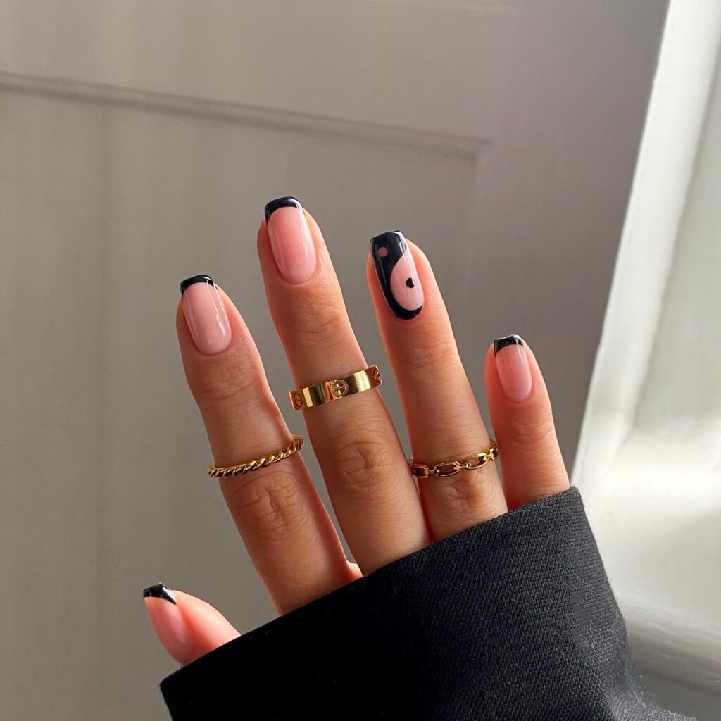 Y2K nails, y2k nails acrylic, y2k nails acrylic long, y2k acrylic short, y2k nails simple, y2k nail designs, y2k nail art, y2k nail ideas, y2k nails simple, black nails, black nail ideas, black nails designs, yin yang nails, french tip nails black, Y2k nails black, french tip nails with designs