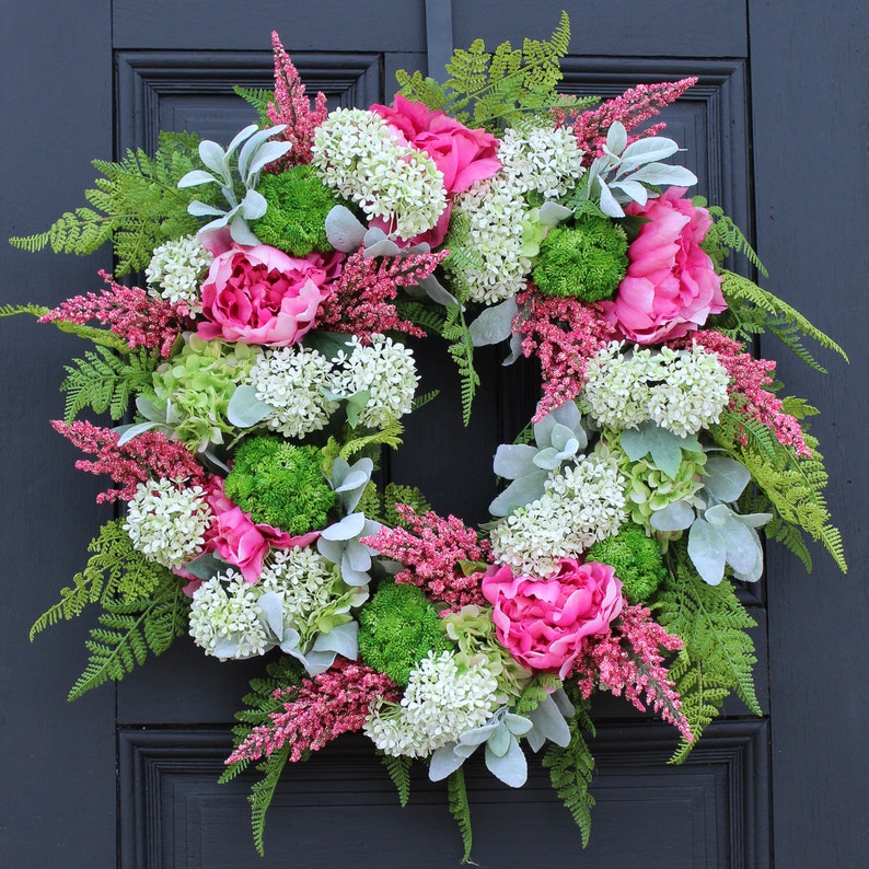 floral wreaths, floral wreaths for front door, floral wreath decor ideas, wreaths for front door, wreath ideas, wreath ideas summer, pink wreath, pink wreath ideas, white wreath, white wreath ideas