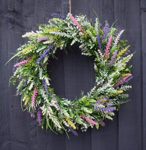 floral wreaths, floral wreaths for front door, floral wreath decor ideas, wreaths for front door, wreath ideas, wreath ideas summer, lilac wreaths, lilac wreath ideas