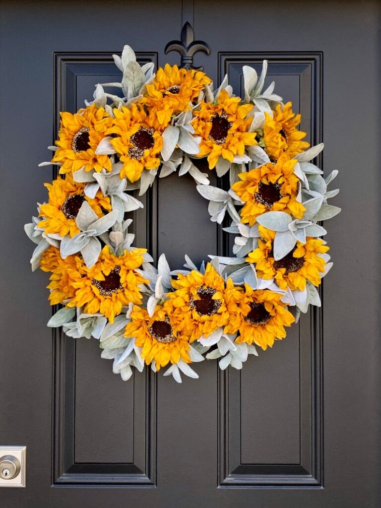 floral wreaths, floral wreaths for front door, floral wreath decor ideas, wreaths for front door, wreath ideas, wreath ideas summer, sunflower wreath, sunflower wreath for front door, sunflower wreath ideas