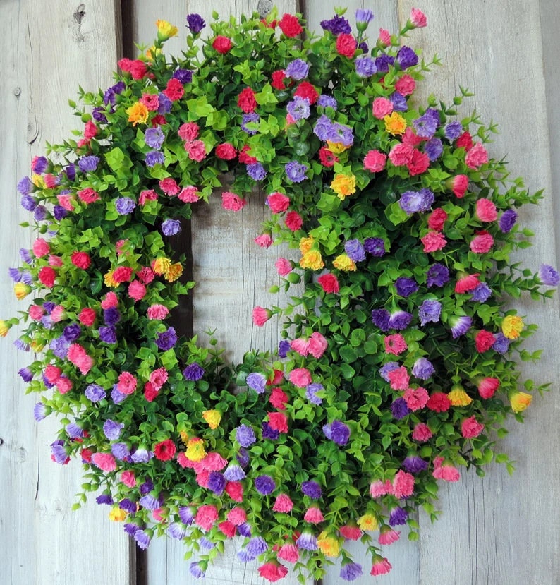 floral wreaths, floral wreaths for front door, floral wreath decor ideas, wreaths for front door, wreath ideas, wreath ideas summer, bright wreath, green wreath