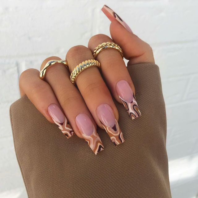 fall nails, fall nails inspiration, fall nails 2022, fall nails acrylic, fall nails short, fall nails 2022 color trends, fall nails designs, fall nails simple short, fall nails gel, fall nails ideas, fall nail designs, fall nail colors, fall nail art, fall nail art designs, french tip nails, brown nails, swirl nails