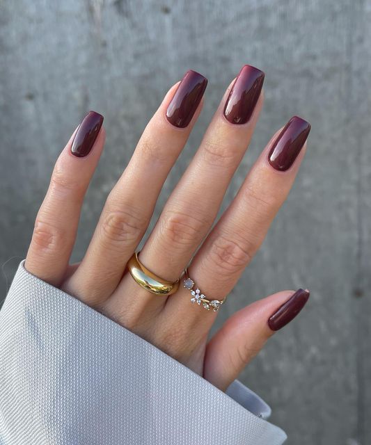 burgundy nails, burgundy nails acrylic, burgundy nails acrylic design, burgundy nails short, burgundy nail designs, burgundy nail ideas, burgundy nail polish