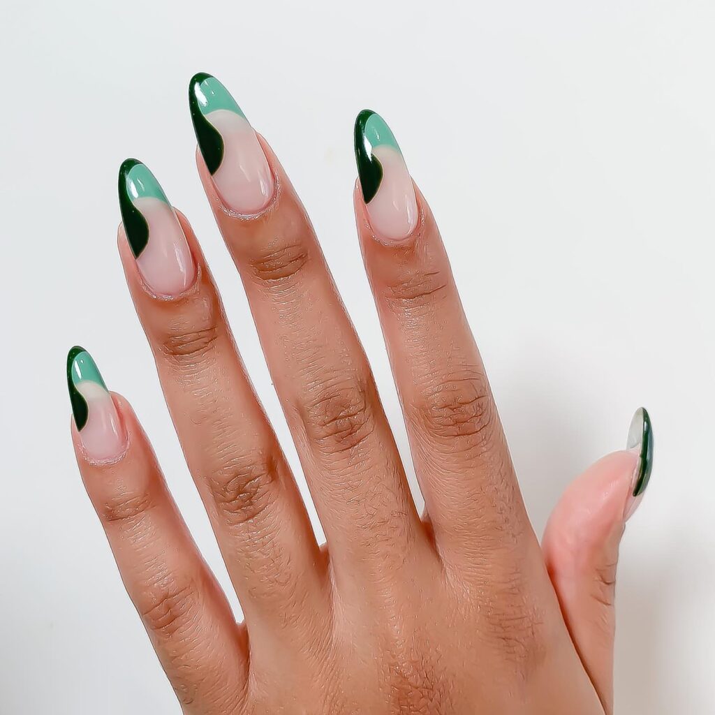 dark green nail designs, dark green nails, dark green nails ideas, dark green nails short, dark green nails aesthetic, dark green nail art, emerald green nails, emerald green nail ideas, green nail designs