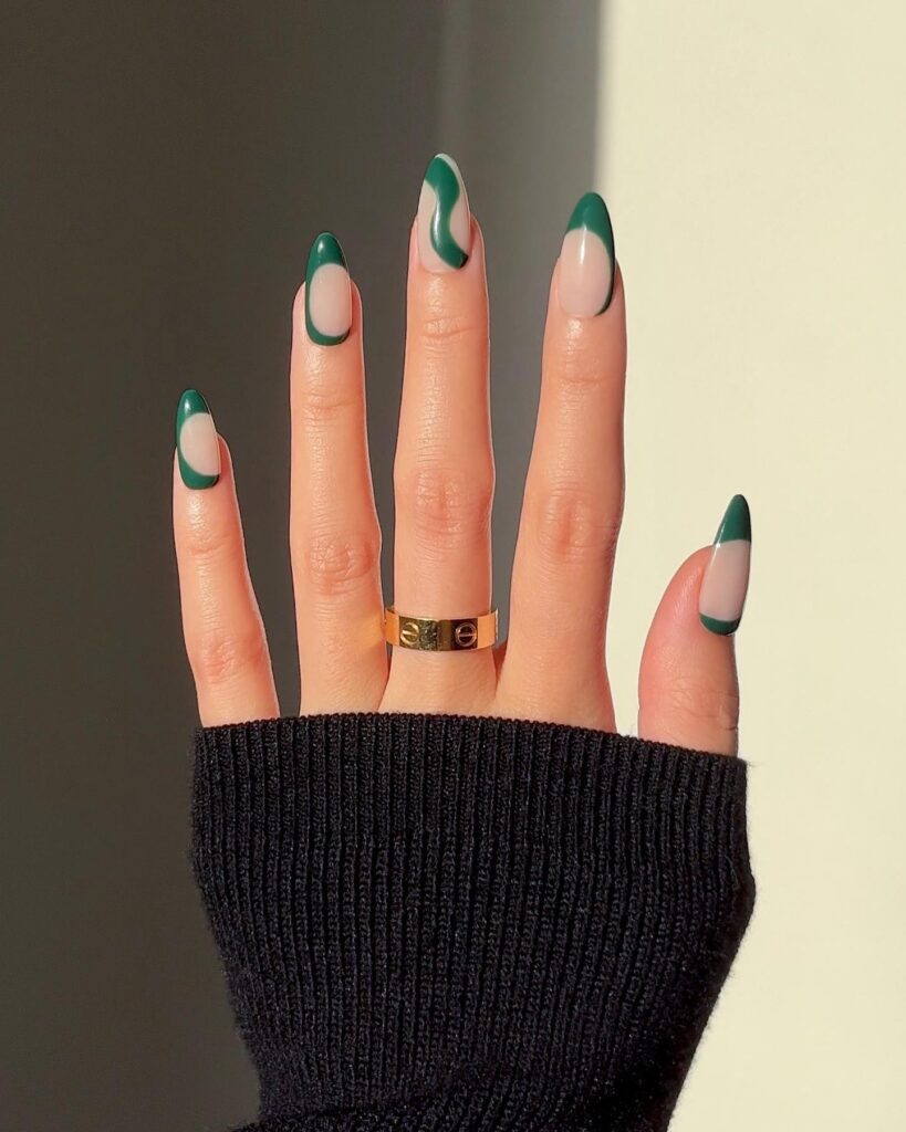 dark green nail designs, dark green nails, dark green nails ideas, dark green nails short, dark green nails aesthetic, dark green nail art, emerald green nails, emerald green nail ideas, green nail designs, swirl nails