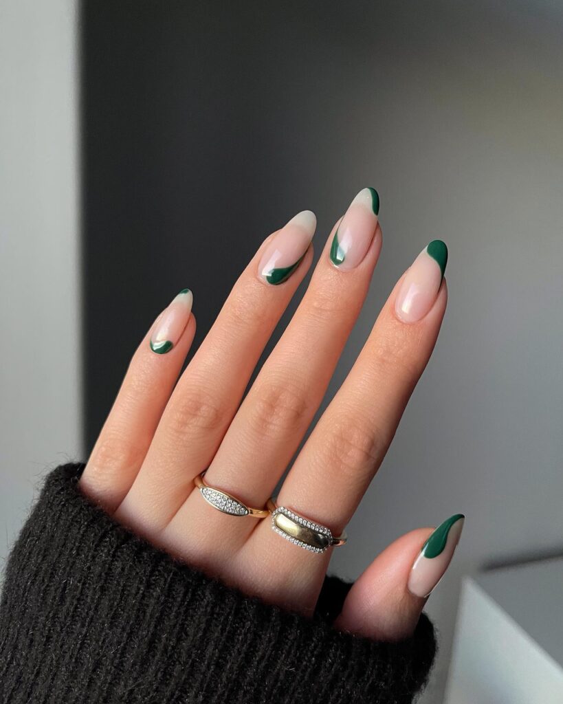 dark green nail designs, dark green nails, dark green nails ideas, dark green nails short, dark green nails aesthetic, dark green nail art, emerald green nails, emerald green nail ideas, green nail designs, abstract nails