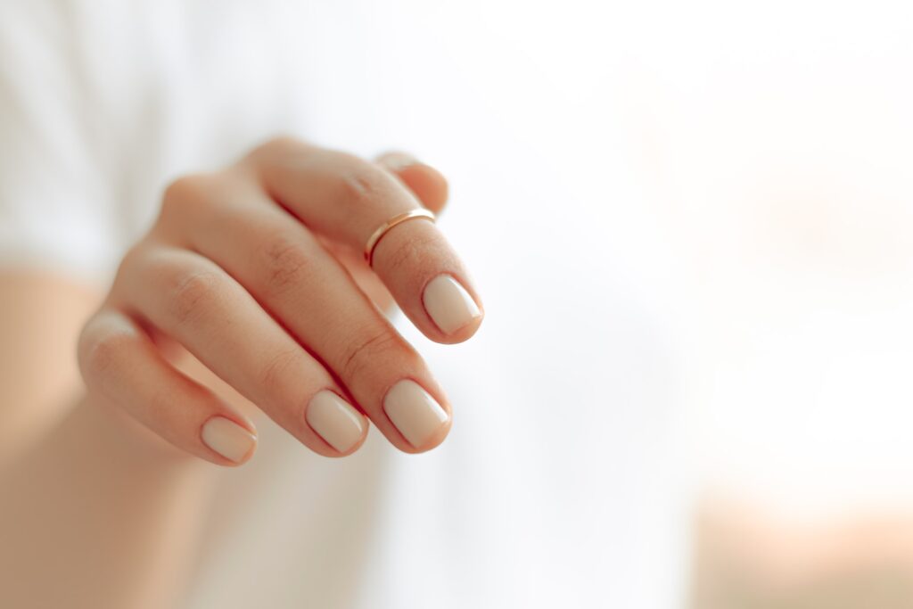 SNS Nails Pros and Cons, sns nails, sns nails designs
