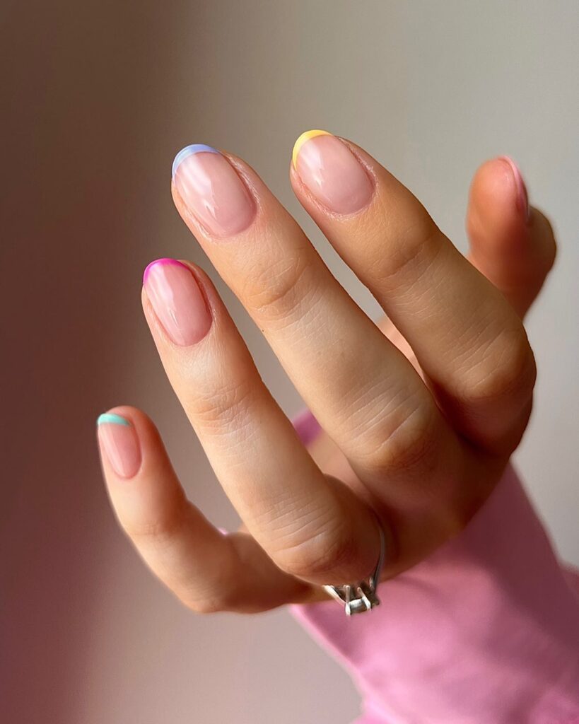 short nails, short nails acrylic, short nails ideas, short nails art, short nails design, short nails 2023 trends, short nail ideas, short nail designs, short nails 2023 trends spring, short nails ideas spring, spring nails short, short nails spring, pastel nails, French tip nails short