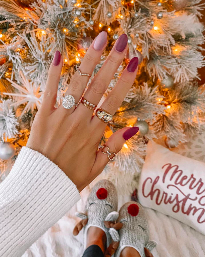 pink christmas nails, pink christmas nails acrylic, pink christmas nails short, pink christmas nails simple, pink christmas nails 2024, pink christmas nail art, pink christmas nail designs, pink christmas nail ideas, christmas nails pink, christmas nails pink simple, matte nails