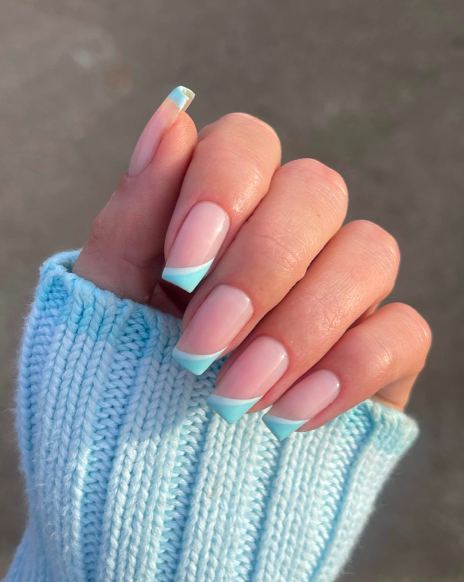 Blue nails, blue nails ideas, blue nails acrylic, blue nails with design, blue nails short, blue nails design, blue nails aesthetic, blue nail designs, blue nail art, aqua nails, light blue nails