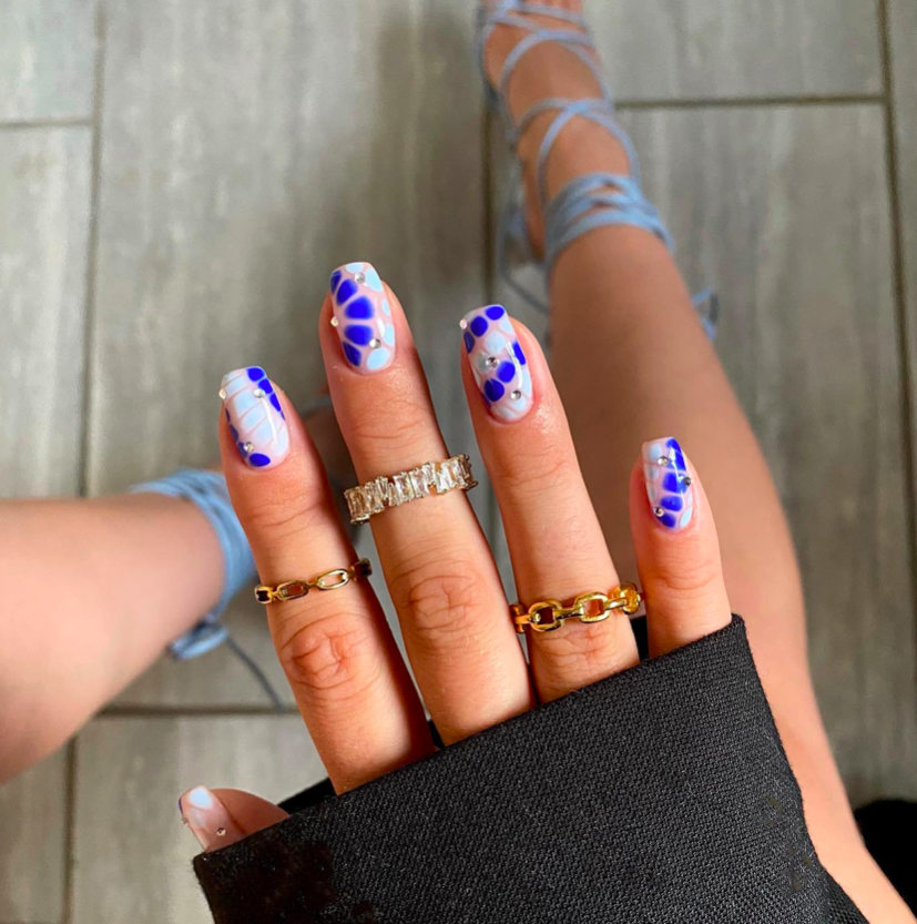 Blue nails, blue nails ideas, blue nails acrylic, blue nails with design, blue nails short, blue nails design, blue nails aesthetic, blue nail designs, blue nail art, tie dye nails