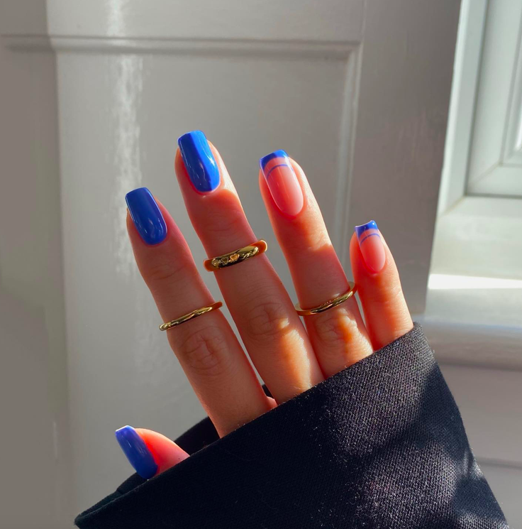 Blue nails, blue nails ideas, blue nails acrylic, blue nails with design, blue nails short, blue nails design, blue nails aesthetic, blue nail designs, blue nail art, French tip nails, gradient nails, double French nails