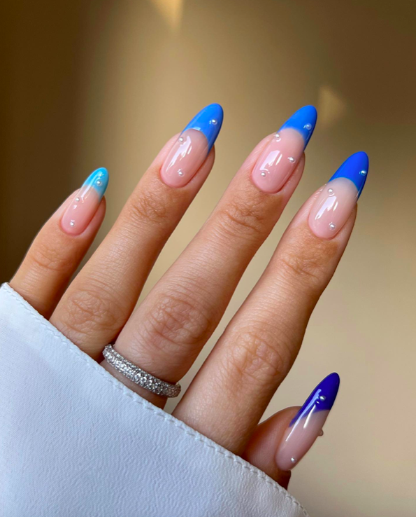 Blue nails, blue nails ideas, blue nails acrylic, blue nails with design, blue nails short, blue nails design, blue nails aesthetic, blue nail designs, blue nail art, pearl nails, French tip nails