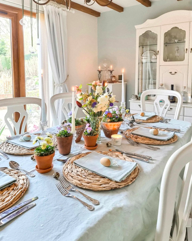 Easter tablescapes, easter tablescape, easter table decorations, easter table settings, easter table, easter table centrepieces, easter table decor, easter tablescapes ideas, easter table decorations tablescapes, easter table settings elegant