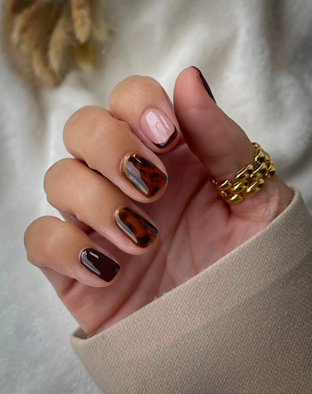 thanksgiving nails, thanksgiving nail designs, thanksgiving nails ideas, thanksgiving nail art, thanksgiving nail ideas, thanksgiving nails acrylic, thanksgiving nails design fall, thanksgiving nails color, thanksgiving nails simple, thanksgiving nails fall, thanksgiving nails easy