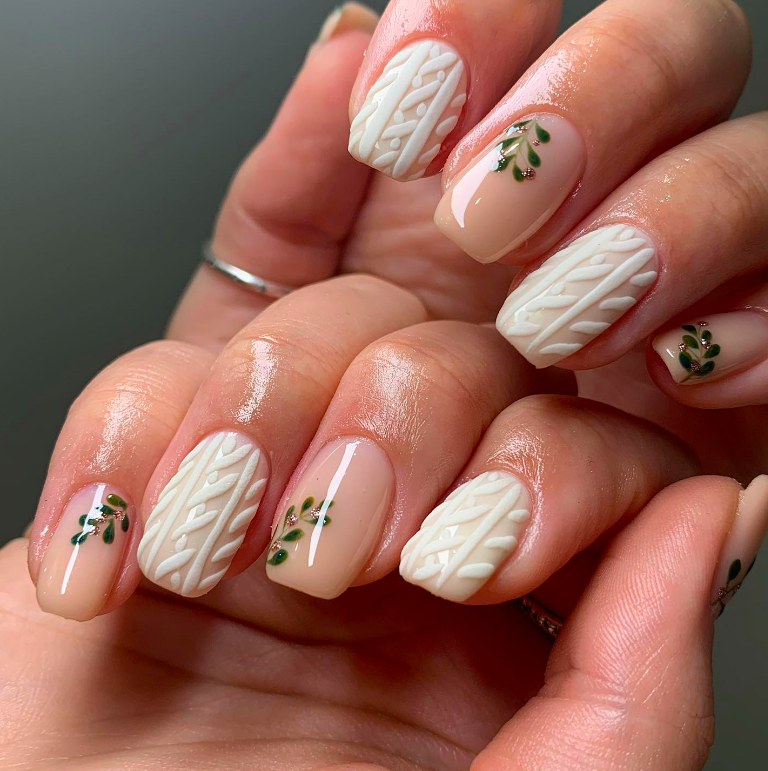 short christmas nails, short christmas nails simple, short christmas nails acrylic, short christmas nails 2024, short christmas nails ideas, short christmas nail designs, short christmas nail ideas, short christmas nails white, short christmas nails simple white