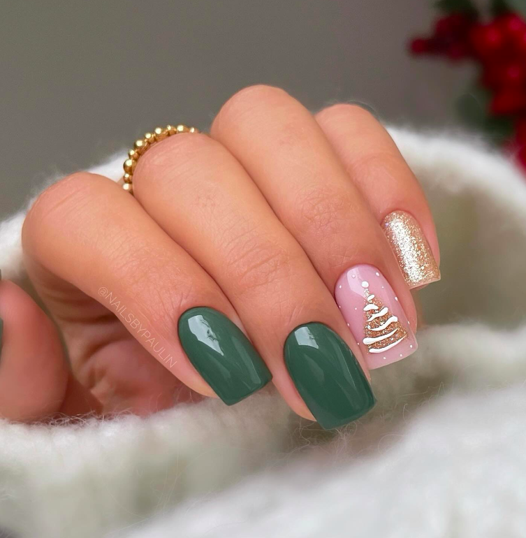 short christmas nails, short christmas nails simple, short christmas nails acrylic, short christmas nails 2024, short christmas nails ideas, short christmas nail designs, short christmas nail ideas, short christmas nails green, short christmas nails simple green