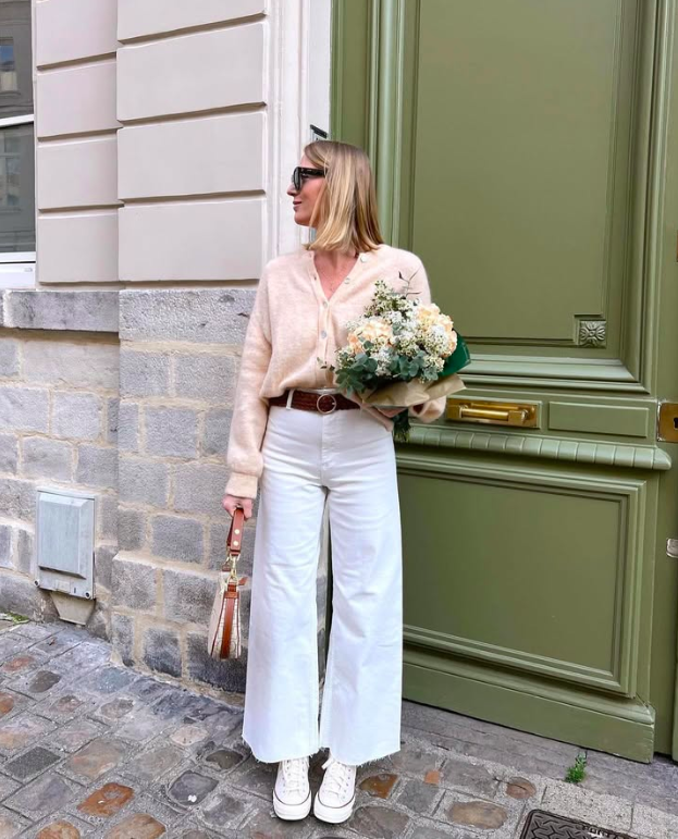 white pants, white pants outfit, white pants outfit aesthetic, white pants outfit casual, white pants fit, white pants outfit spring, white pants outfit summer, white pants outfit summer classy, white pants outfit casual classy, spring outfit ideas