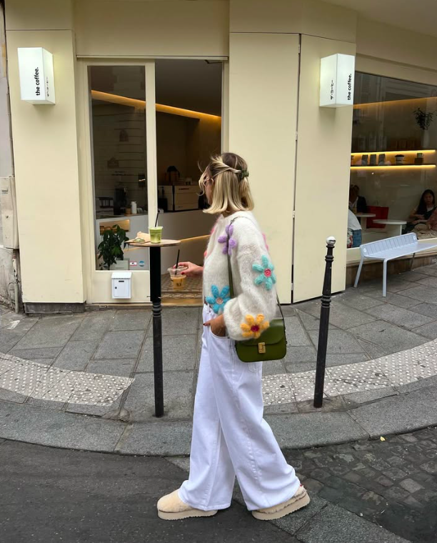 white pants, white pants outfit, white pants outfit aesthetic, white pants outfit casual, white pants fit, white pants outfit spring, white pants outfit summer, white pants outfit summer classy, white pants outfit casual classy