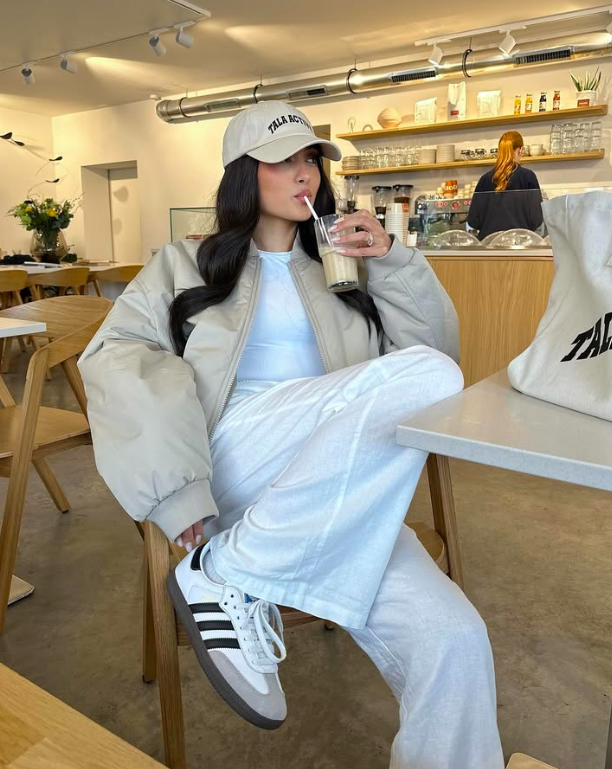 april outfits, april outfit ideas, april outfits 2025, april outfits spring, april outfits aesthetic, april outfits casual, april outfits ideas, april outfit ideas cold, april outfit ideas casual, spring outfit ideas, white pants outfit