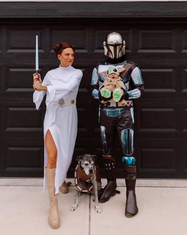 family halloweeen costumes with baby, family halloween costumes, family halloweeen costumes with baby 2025, family halloweeen costumes with baby easy, family halloweeen costumes with baby ideas, family halloween costume ideas