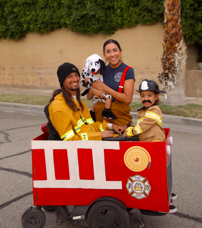 family halloween costumes for 4, family halloween costumes for 4 ideas, family halloween costumes for 4 DIY, family halloween costumes for 4 2025, family halloween costume, family halloween costumes ideas, family halloween costumes for 4 fire truck