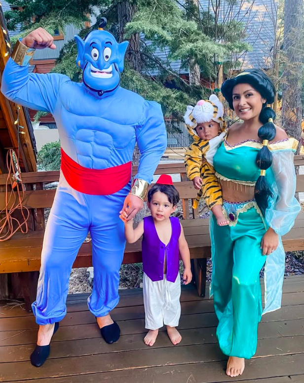 family halloween costumes for 4, family halloween costumes for 4 ideas, family halloween costumes for 4 DIY, family halloween costumes for 4 2025, family halloween costume, family halloween costumes ideas, family halloween costumes for 4 disney