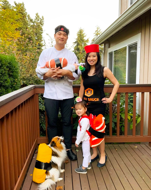 family halloweeen costumes with baby, family halloween costumes, family halloweeen costumes with baby 2025, family halloweeen costumes with baby easy, family halloweeen costumes with baby ideas, family halloween costume ideas
