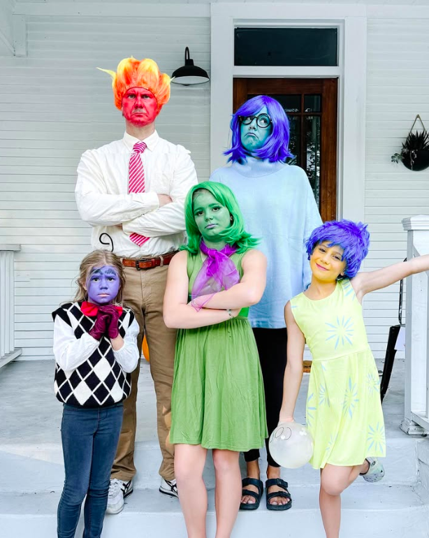 family halloween costumes, family halloween costumes for 5, family halloween costumes for 5 easy diy, family halloween costumes for 5 funny, family halloween costume, family halloween costumes 2025