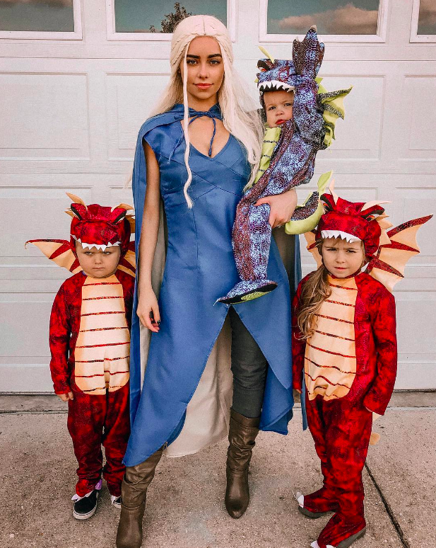 family halloween costumes for 4, family halloween costumes for 4 ideas, family halloween costumes for 4 DIY, family halloween costumes for 4 2025, family halloween costume, family halloween costumes ideas, family halloween costumes for 4 cute, mother of dragons costumes