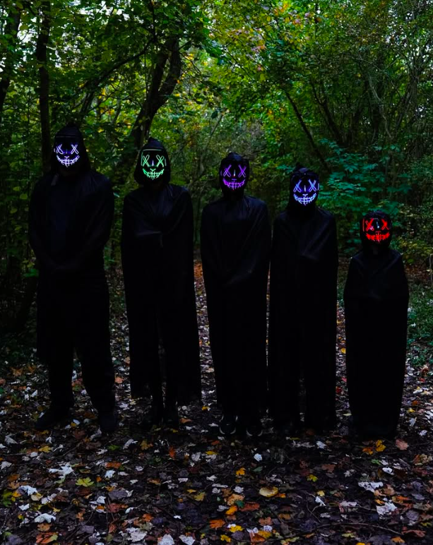 family halloween costumes, family halloween costumes for 5, family halloween costumes for 5 easy diy, family halloween costumes for 5 funny, family halloween costume, family halloween costumes 2025